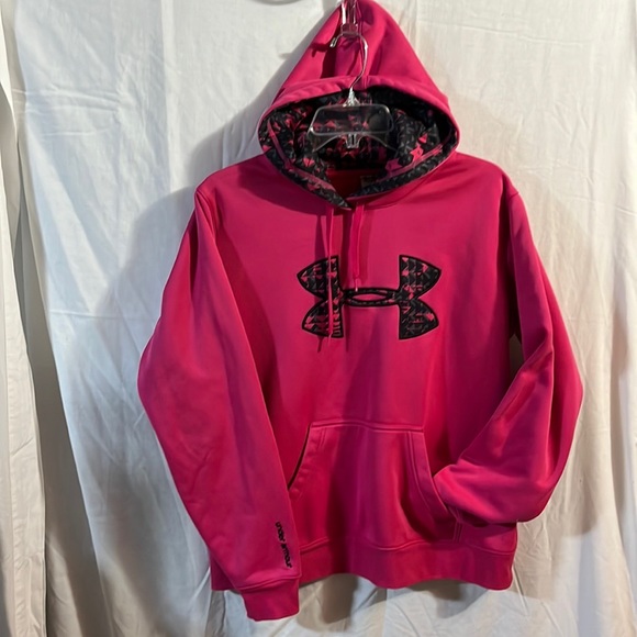 Women’s Under Armour hooded sweatshirt, size M. Used, in good condition. - Picture 1 of 3